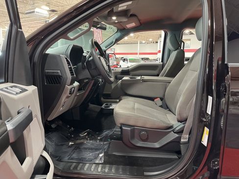 Used 2018 Ford F150 XLT image 10