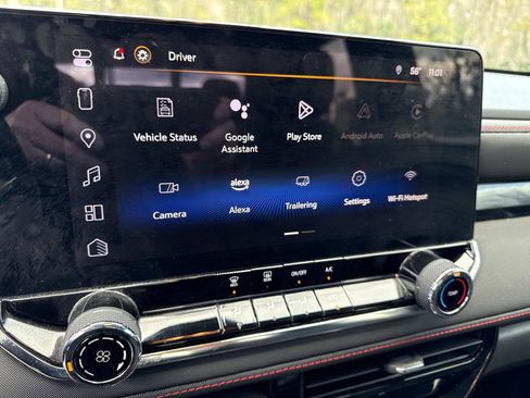 Used 2023 Chevrolet Colorado Z71 image 23