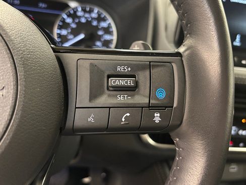 Used 2023 Nissan Rogue SL w/ SL Premium Package AWD/4WD image 34