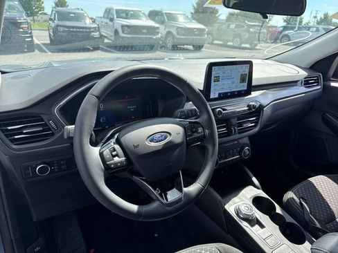Used 2023 Ford Escape Active AWD/4WD image 18