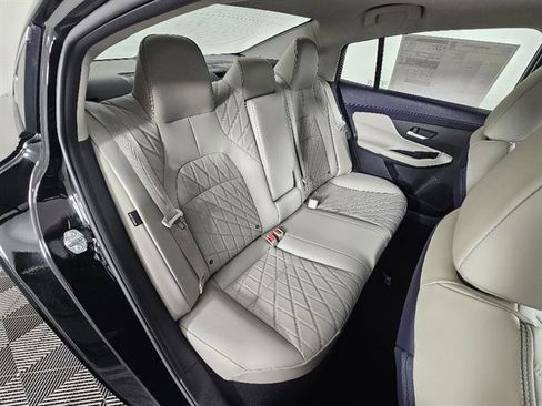 New 2026 Nissan Sentra SL w/ Floor Mat Package image 17