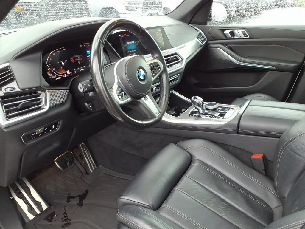 Used 2022 BMW X5 xDrive40i w/ M Sport Package AWD/4WD image 7