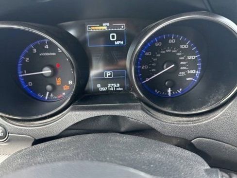 Used 2019 Subaru Outback 2.5i image 10