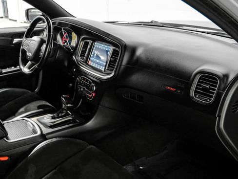 Used 2021 Dodge Charger Scat Pack RWD image 17