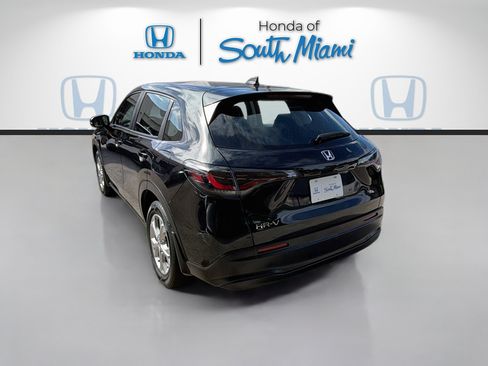 Certified 2024 Honda HR-V LX image 5
