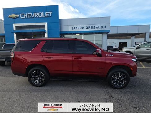 Used 2024 Chevrolet Tahoe Z71 w/ Luxury Package image 1