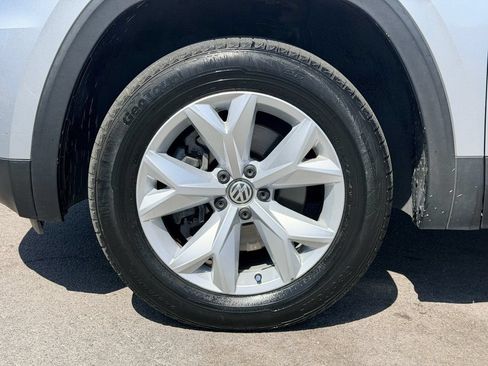 Used 2018 Volkswagen Atlas SE FWD image 28