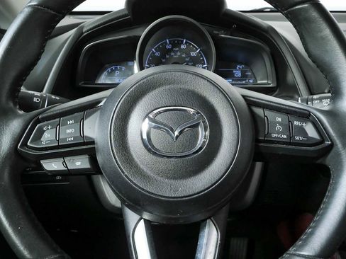 Used 2018 MAZDA CX-3 Touring FWD image 9