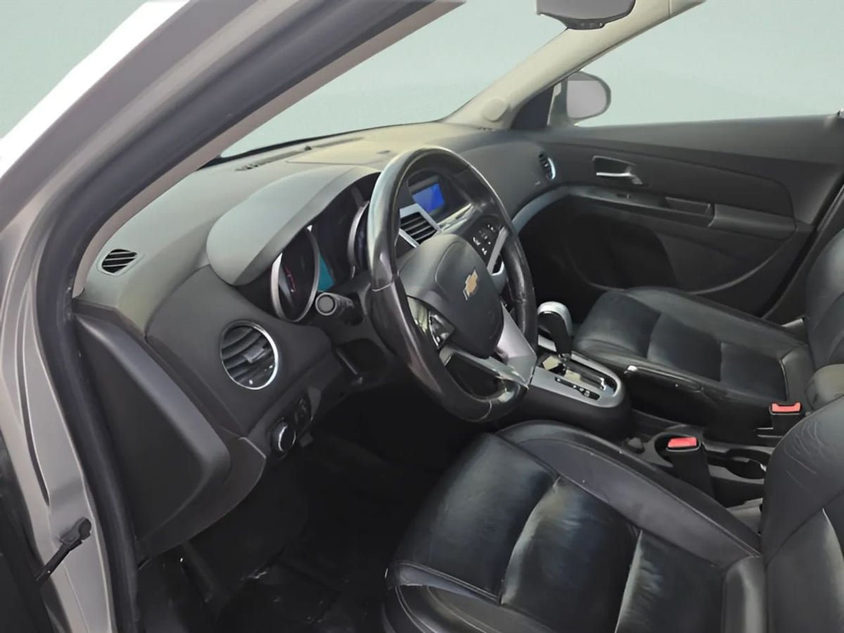 Used 2012 Chevrolet Cruze LT FWD image 23