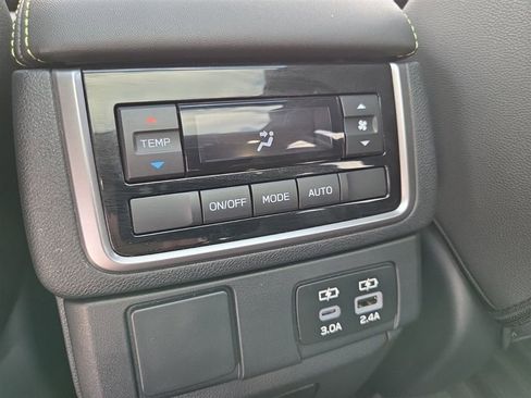 Used 2024 Subaru Ascent Onyx Edition AWD/4WD image 30