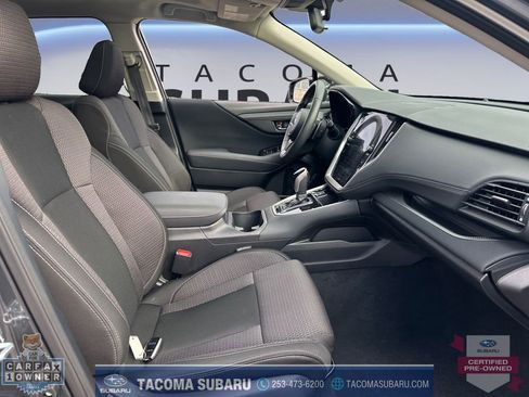 Used 2025 Subaru Outback Premium image 17