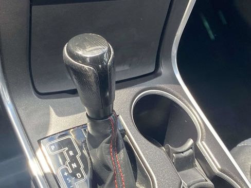 Used 2015 Toyota Camry SE FWD image 26