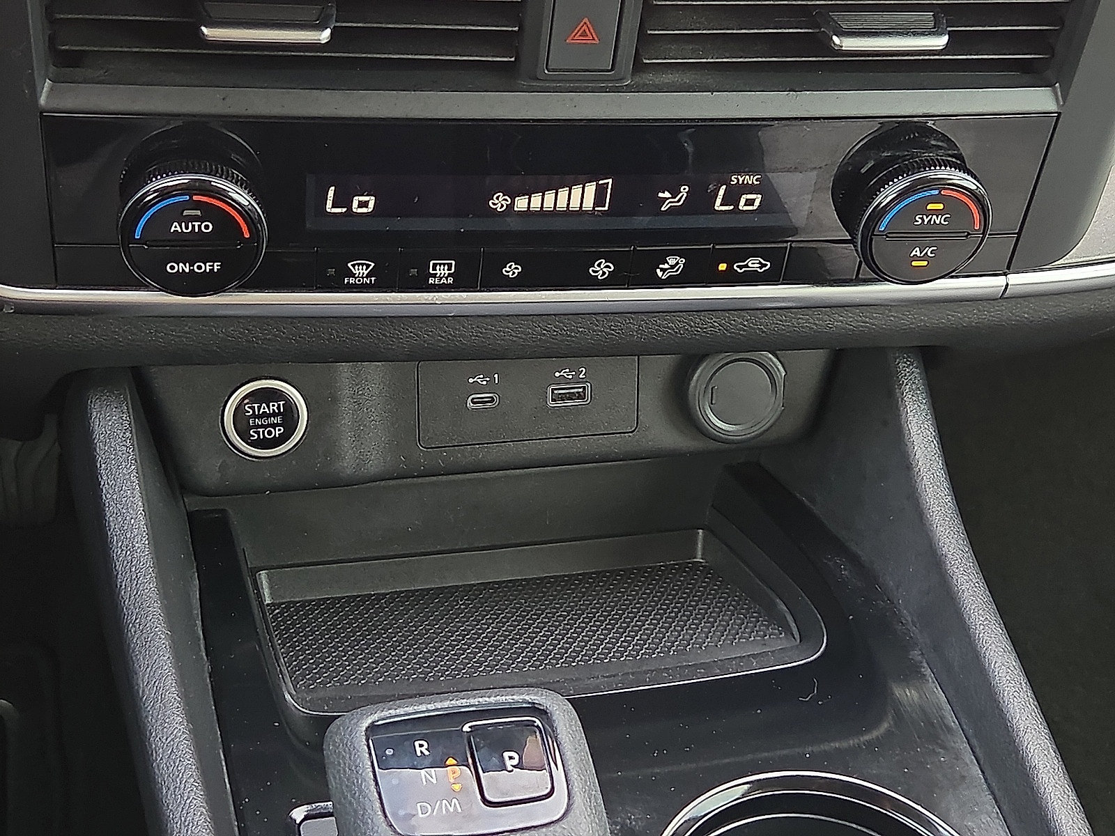 Used 2023 Nissan Rogue SV FWD image 17