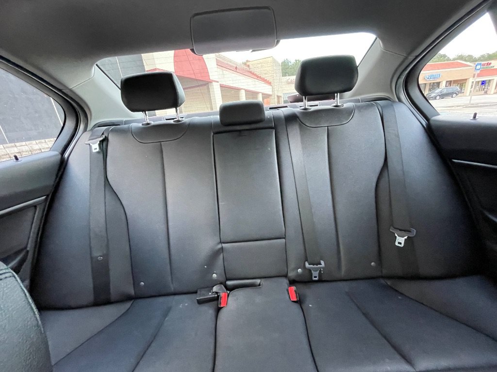 Used 2016 BMW 320i Sedan RWD image 38