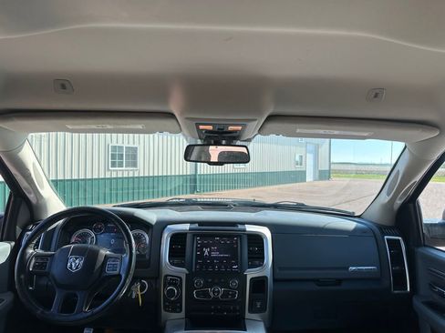 Used 2018 RAM 1500 Big Horn AWD/4WD image 25