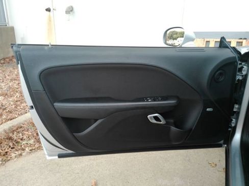 Used 2021 Dodge Challenger R/T Scat Pack image 11