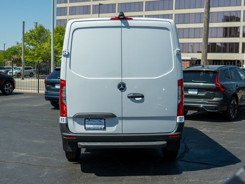New 2026 Mercedes-Benz Sprinter 2500 image 6
