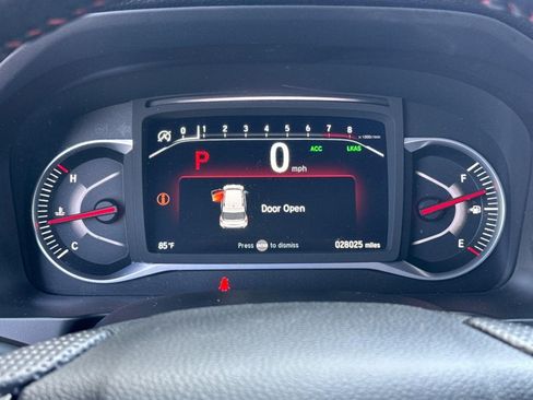 Used 2025 Honda Passport Black Edition image 18