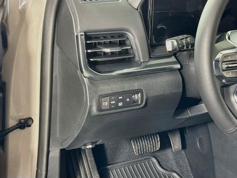 New 2027 GMC Terrain Elevation AWD/4WD image 4