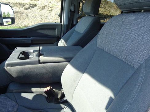 Used 2021 Ford F150 XLT w/ Trailer Tow Package image 17