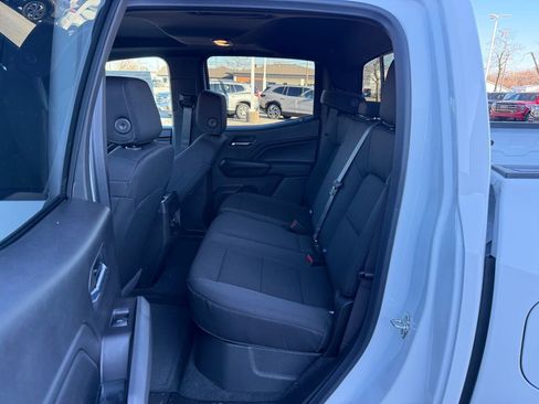 New 2026 GMC Canyon Elevation w/ Convenience Package image 16