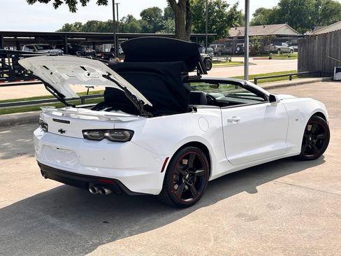 Used 2023 Chevrolet Camaro SS RWD image 6