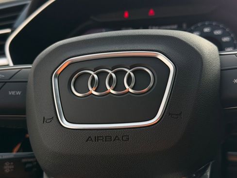 New 2025 Audi Q3 2.0T Premium image 25