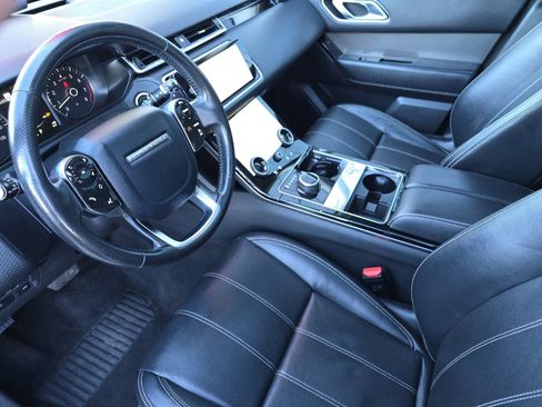 Used 2020 Land Rover Range Rover Velar S AWD/4WD image 9