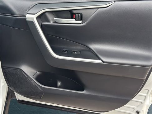 Used 2024 Toyota RAV4 Limited w/ Advanced Technology Package image 10