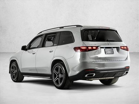 Used 2026 Mercedes-Benz GLS 450 4MATIC image 8