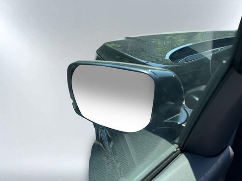 New 2025 Honda Pilot Touring image 13