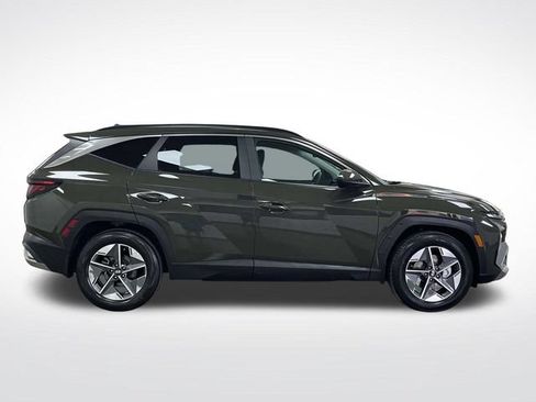 Used 2025 Hyundai Tucson SEL FWD image 4