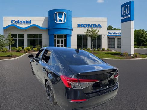 Used 2024 Honda Civic Sport image 4