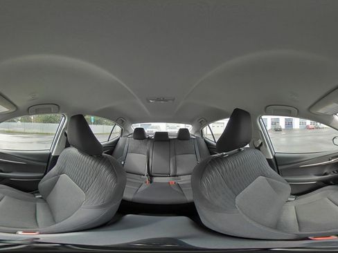 Used 2025 Toyota Camry LE image 41