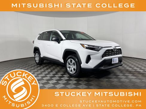 Used 2024 Toyota RAV4 LE image 1