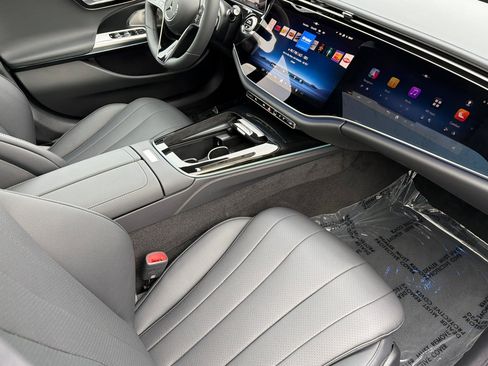 New 2026 Mercedes-Benz E 450 4MATIC Sedan image 13