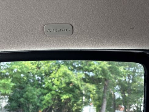Used 2025 GMC Savana 2500 w/ Driver Convenience Package RWD image 22
