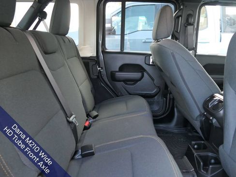 Used 2024 Jeep Wrangler Unlimited Sport AWD/4WD image 26