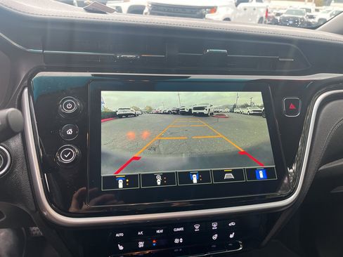 Used 2023 Chevrolet Bolt LT image 28