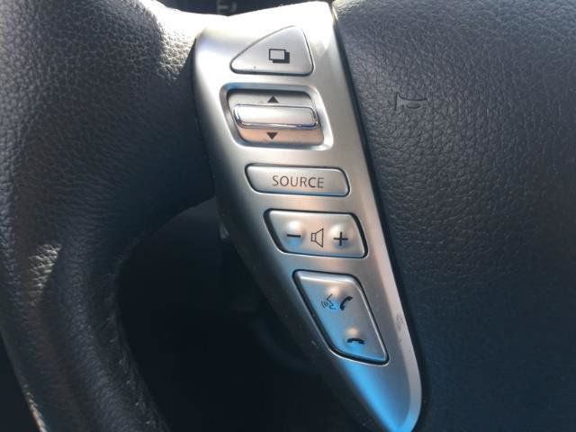 Used 2015 Nissan Versa Note SV FWD image 18