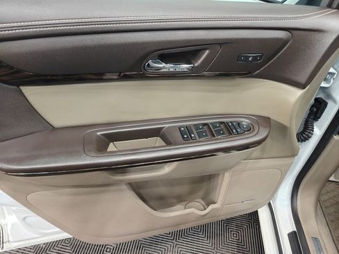 Used 2016 GMC Acadia Denali image 51