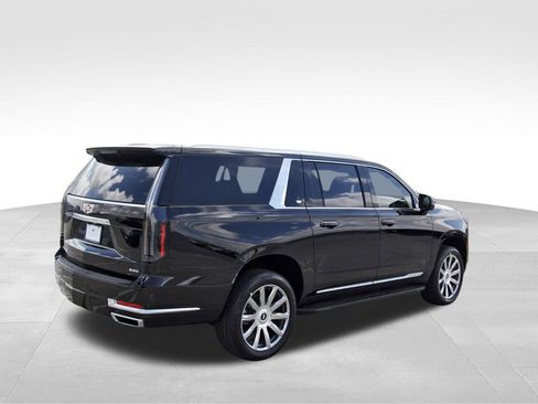 New 2026 Cadillac Escalade ESV 2WD image 4