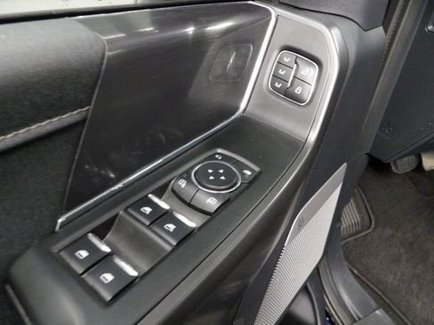 Used 2025 Ford F150 Lariat AWD/4WD image 56