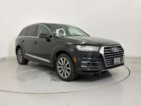 Used 2018 Audi Q7 3.0T Premium Plus w/ Premium Plus Package image 7