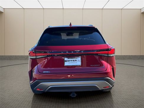 Used 2023 Lexus RX 350 Premium image 4