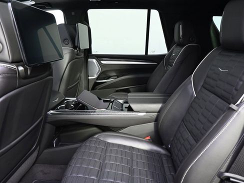 New 2026 Cadillac Escalade V AWD/4WD image 23