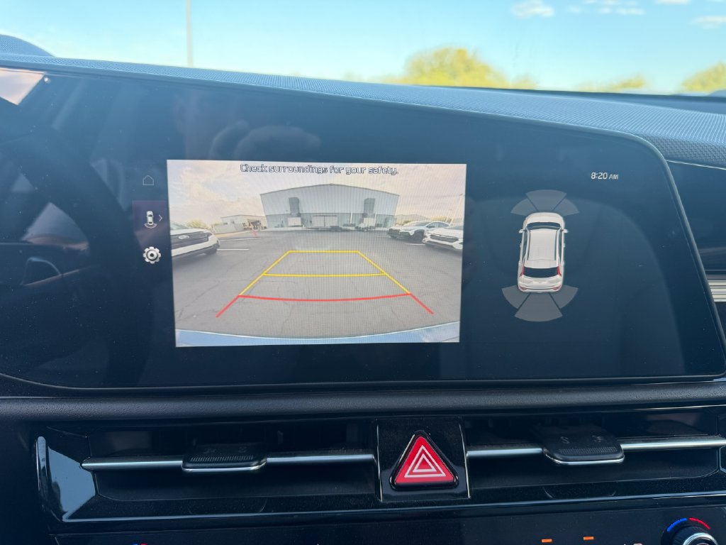 Used 2025 Kia Niro FWD image 12
