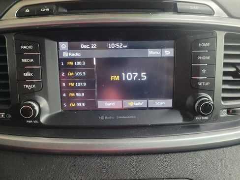 Used 2019 Kia Sorento EX image 25