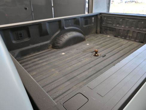 Used 2024 Ford F350 Lariat w/ Chrome Package image 17