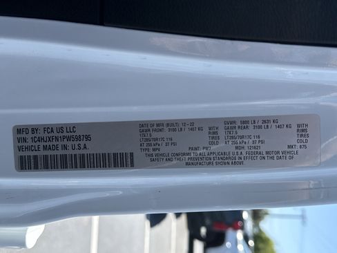 Used 2023 Jeep Wrangler Unlimited Rubicon image 34